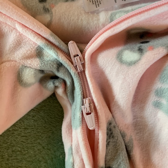 winter zippy carter’s 🐨 - Picture 2 of 4